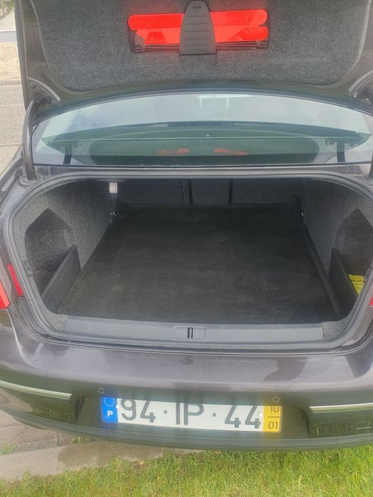 VW Passat 1.6 tdi 105cv