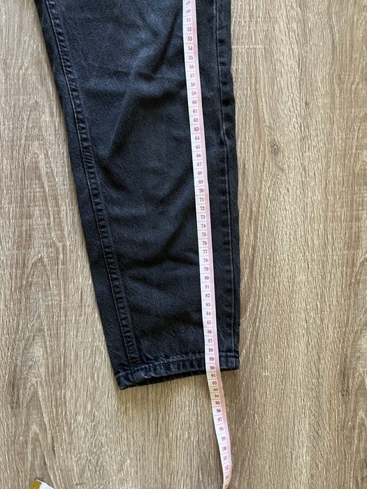 Джинси мом в розмірі s