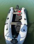 Продам лодку KOLIBRI KM-330D  з мотором. Лодка у чудовому стані.