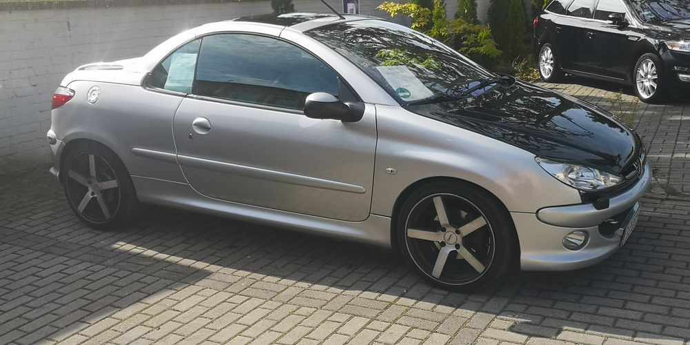 Sprzedam peugeot 206 cc 1.6 benzyna 2005r.