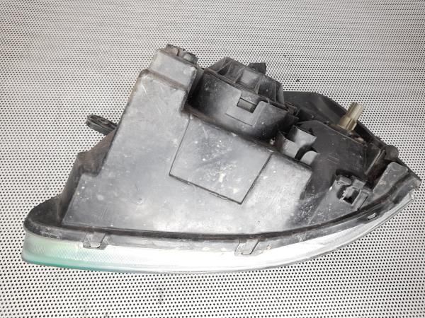 Ótica / farol direita KIA Rio Sedan (DC_)