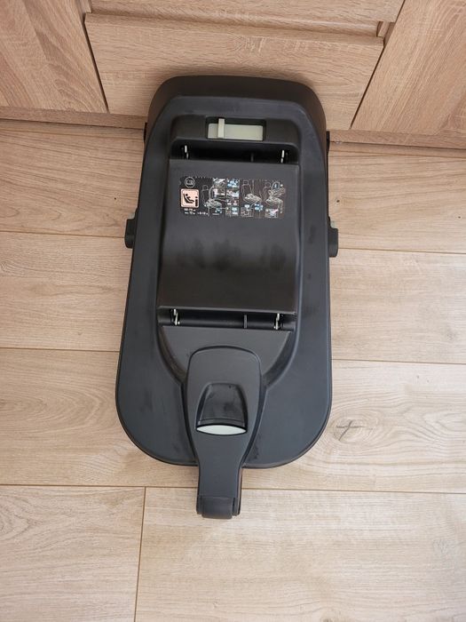 Fotelik Maxi Cosi CabrioFix I-size z bazą isofix