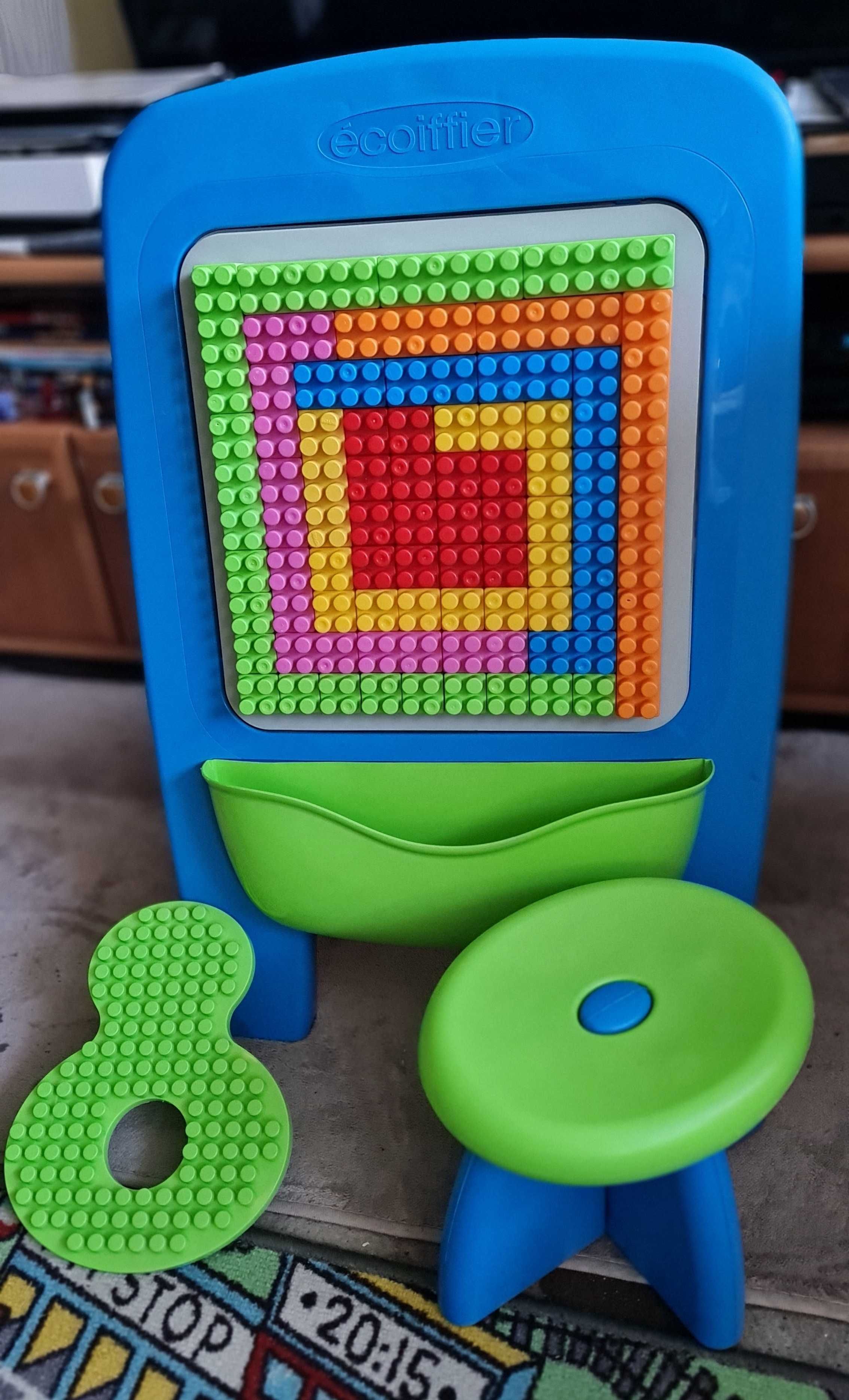 Tablica edukacyjna Ecoiffier + krzesełko Stan bdb