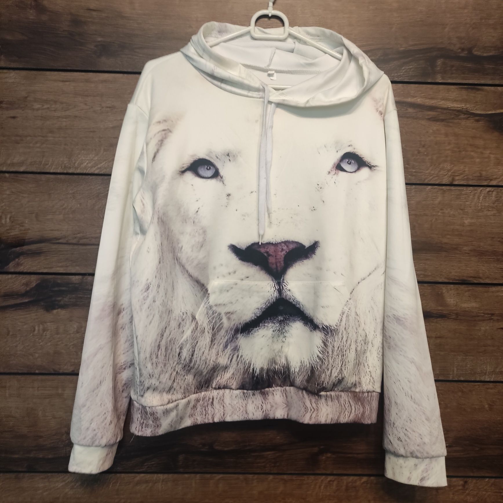 Świetna bluza z printem Tygrysa XL