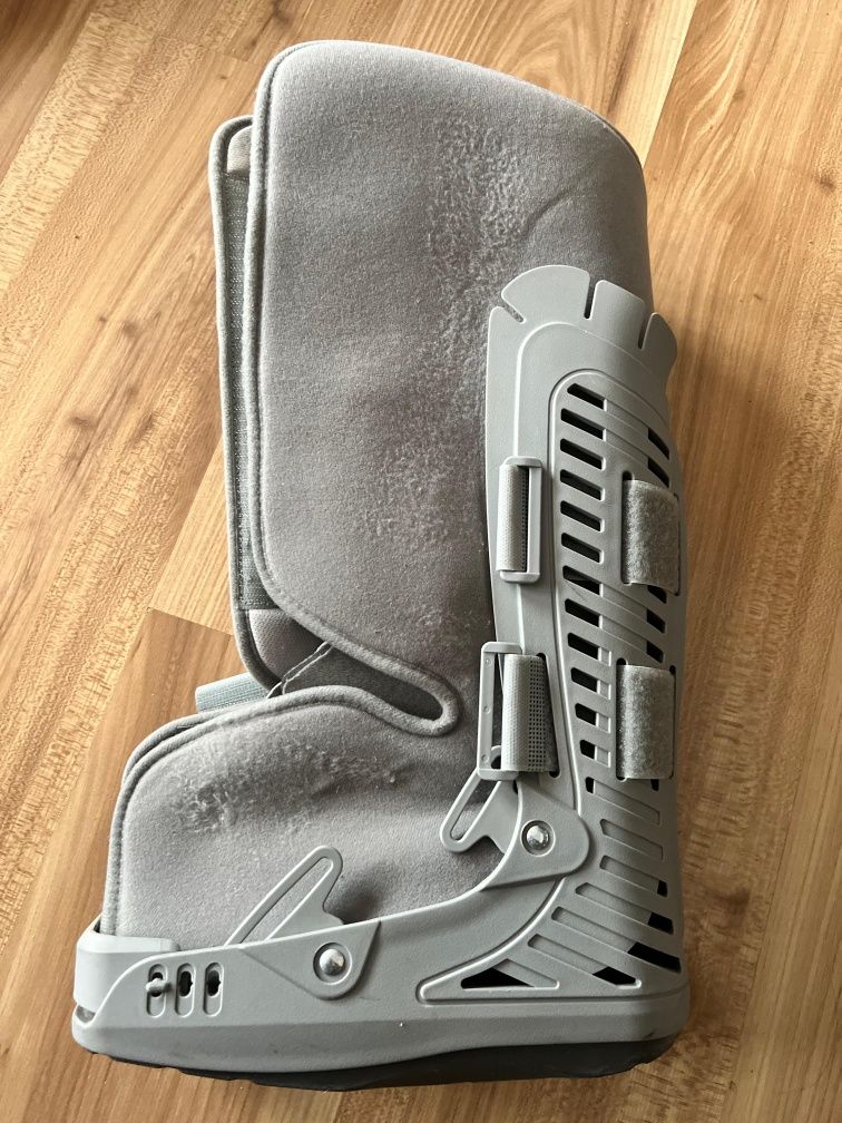 But ortopedyczny (orteza) ProtectCatWalker - Medi Gmbh - rozmiar S