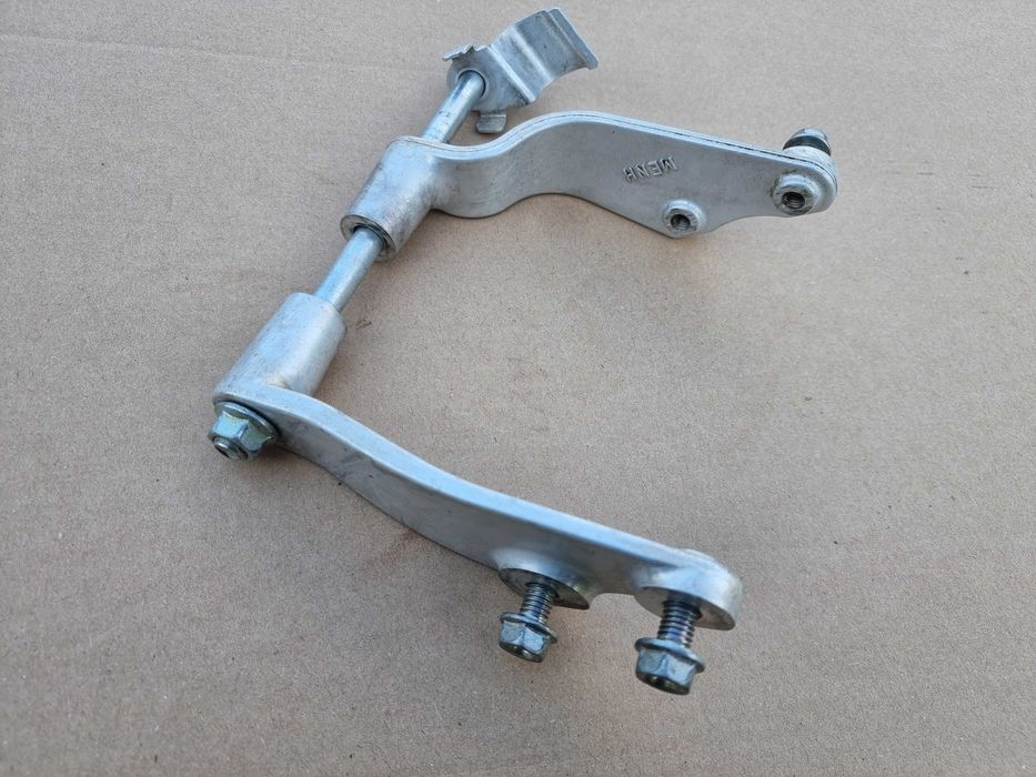 Mocowanie silnika głowicy Honda CRF 450 r. 02-08 stan BDB