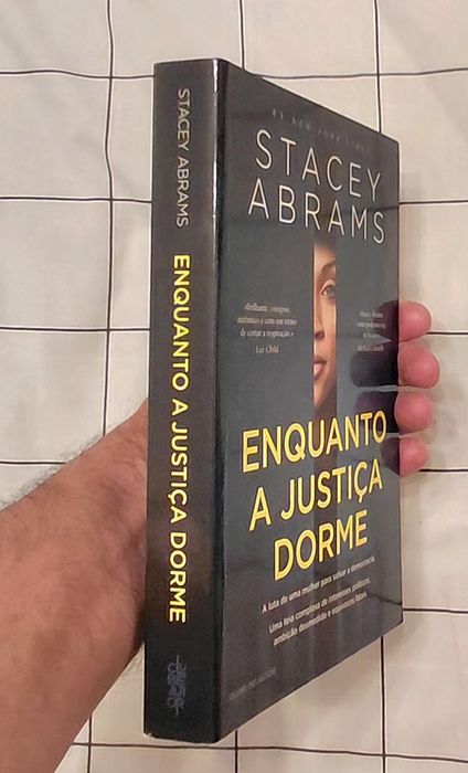 Portes grátis.       ( ver oferta)