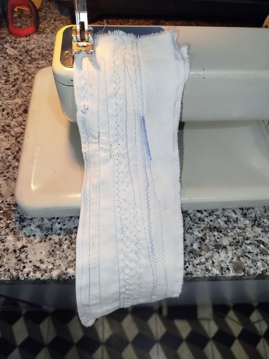 Máquina de costura pfaff 1222