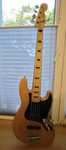 Squier by Fender Classic Vibe 70 Pięć strun Jazz Bass