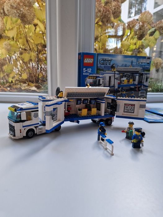 Lego 60044 Mobilny posterunek policji