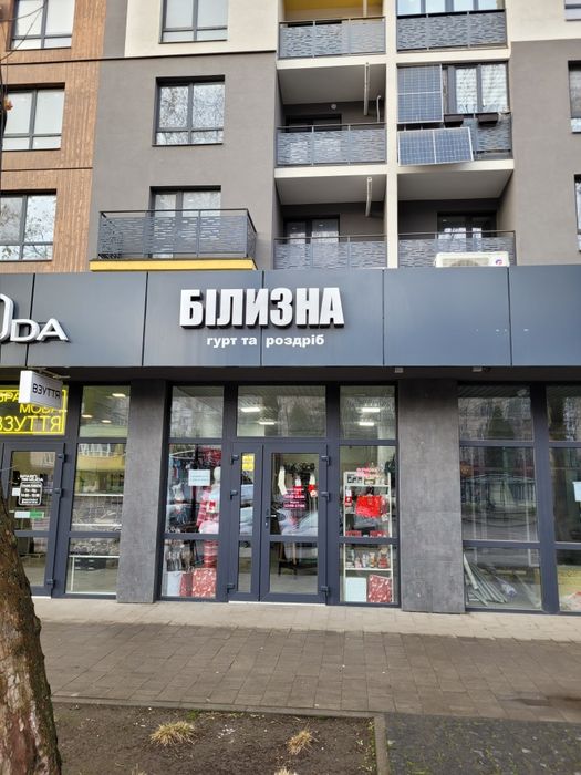 Оренда приміщення при вїзді в тц Велес, 40 кв.м