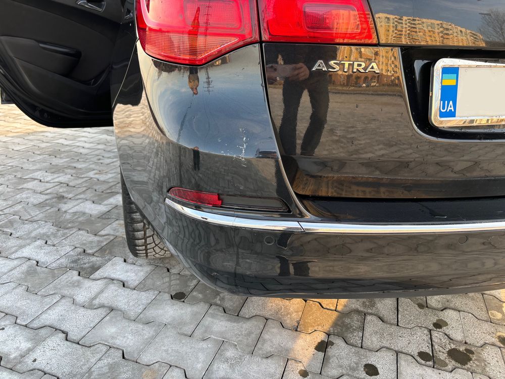 Продаж або обмін Opel Astra 2015 року