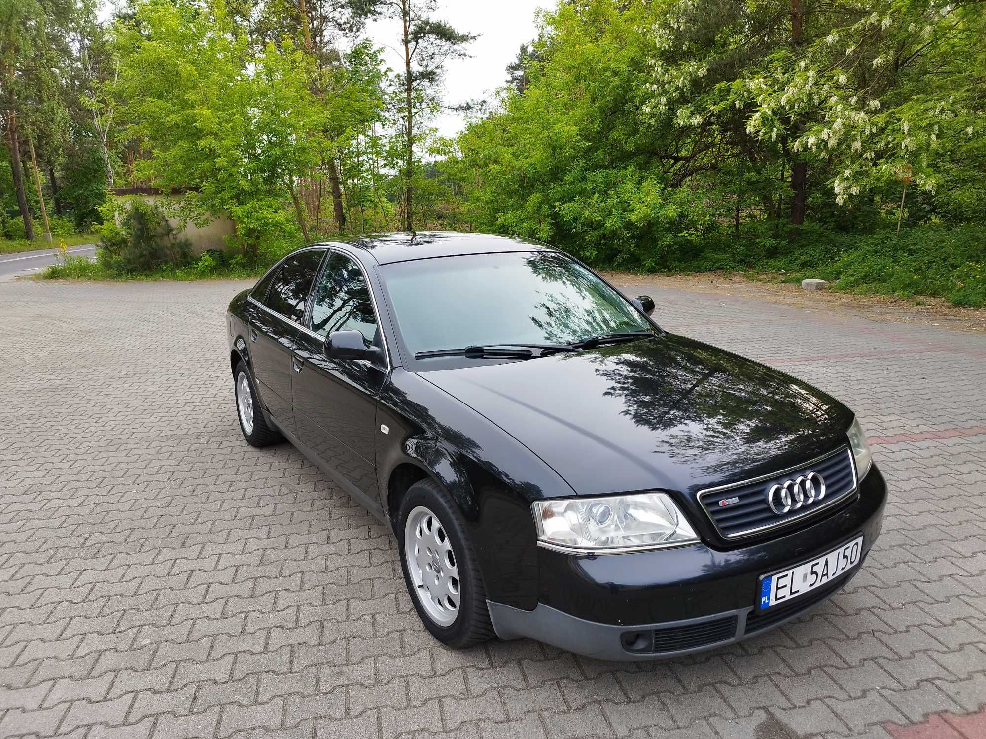 AUDI A6 C5 2 V6 2,4  S line  Stan bardzo ładny bez Korozji