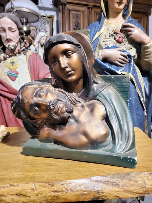 Pieta Matka Boża Pan Jezus Maryja popiersie