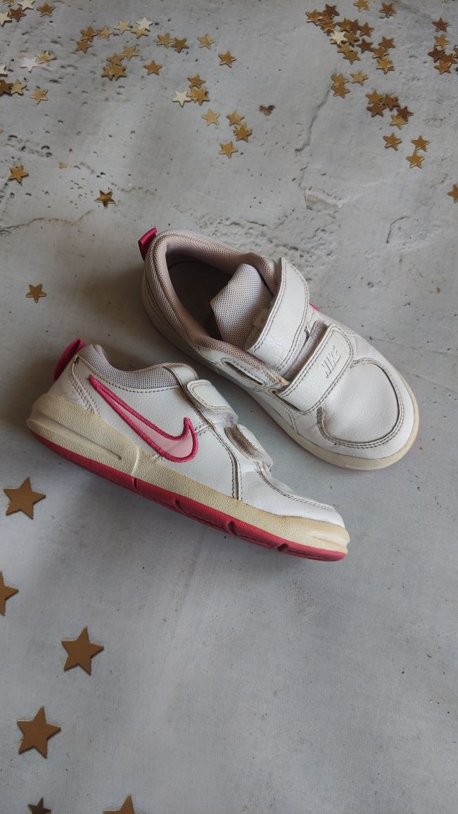 Кроссовки Nike для девочки 28 размер