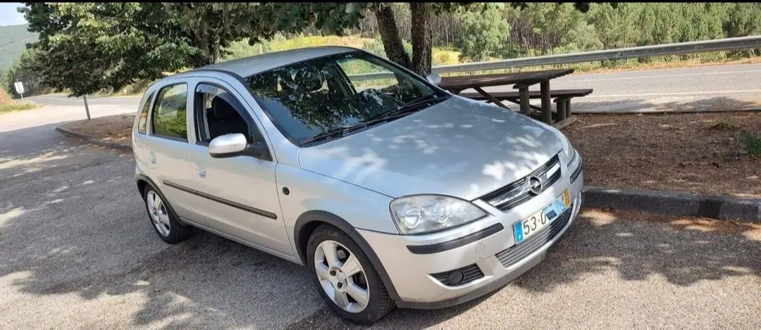 Corsa 1.3  ano 2004
GASÓLEO
2004
NADA A FAZER
CARRO DO DIA A DIA
Se q
