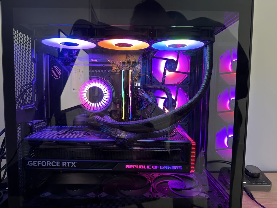 Komputer gamingowy High-end ryzen 9800x3d, rtx rog strix 4080 super