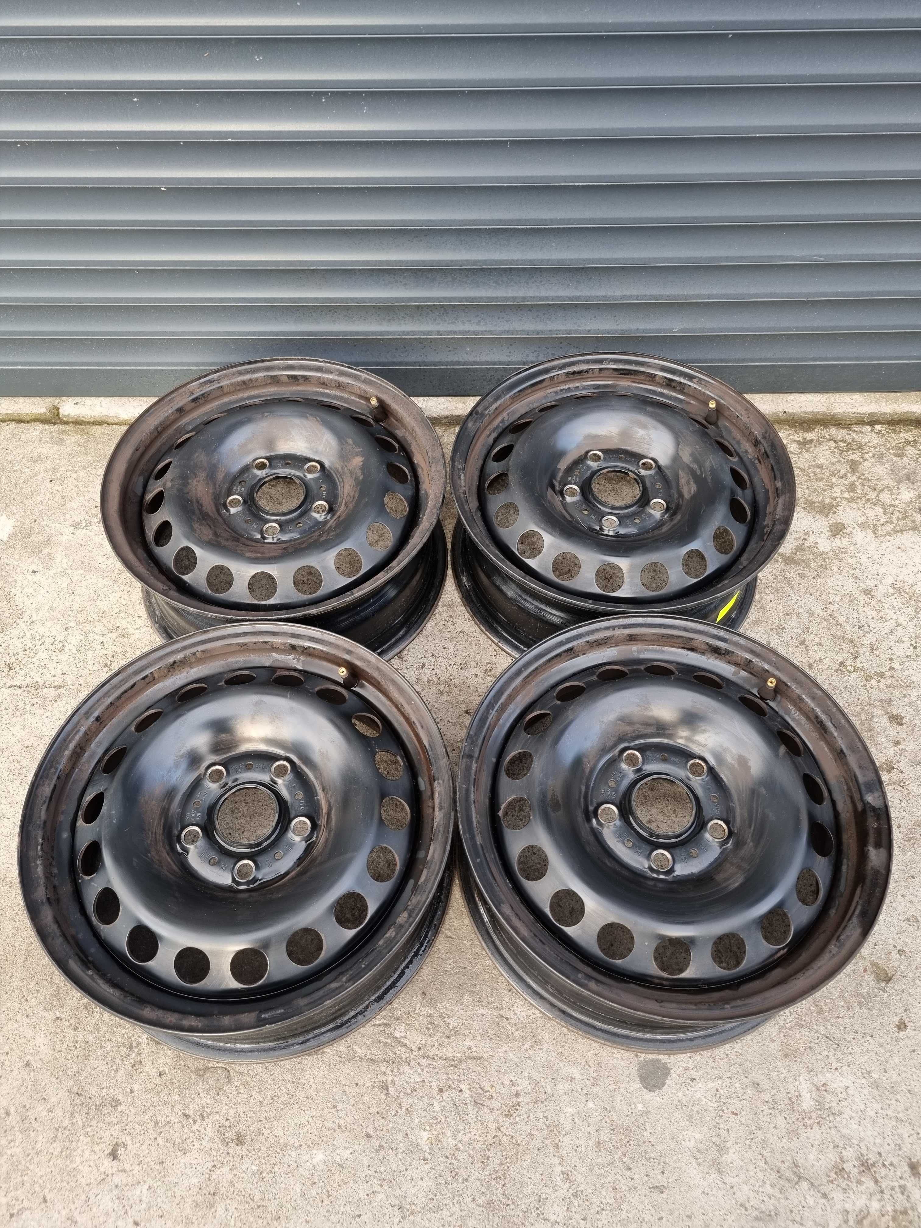 FELGI STALOWE 5x112 R15 6Jx 15 ET43 VW Golf VI VII Octavia KOMPLET F35