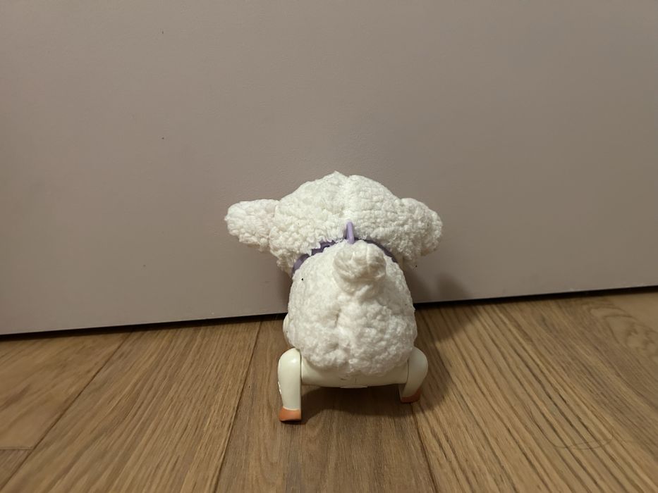 Owieczka interaktywna little live pets