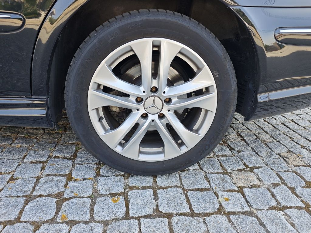 Mercedes Benz E 320