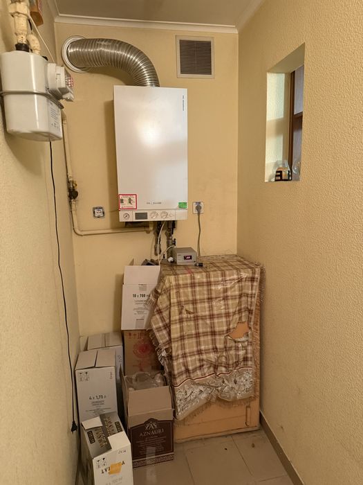 Оренда приміщення 47м2, вул. Б. Хмельницького(початок)