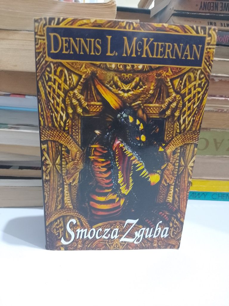 Dennis L. McKiernan Smocza zguba kieszonkowa