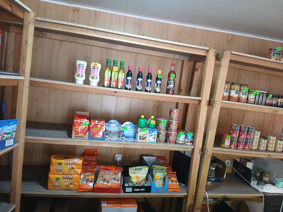 Продам  дерев'яні полиці