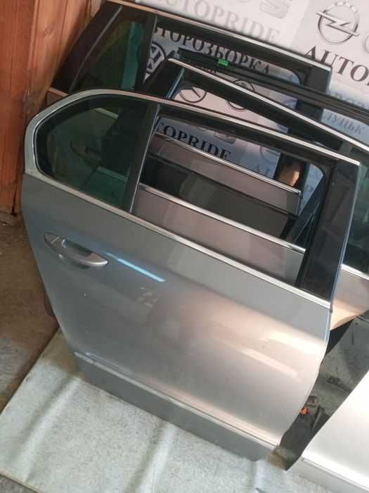Дверь двери Шкода Суперб , двері Superb 2 Skoda Superb