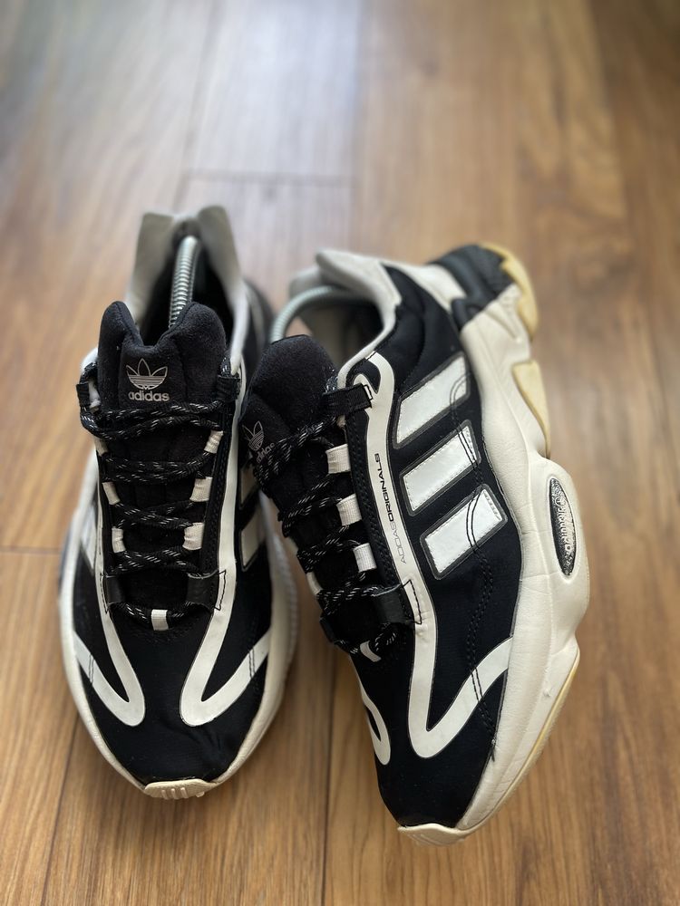 Adidas Ozweego Big Logo