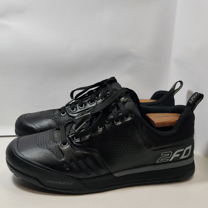 велокросівки Specialized 2FO