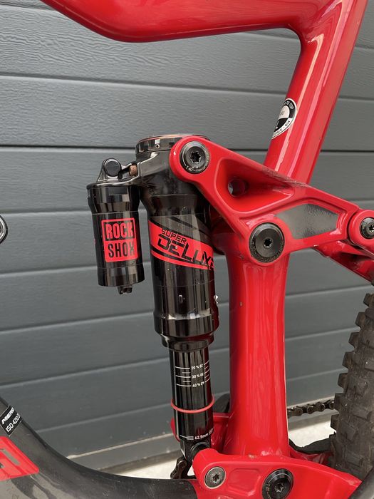 Bicicleta Enduro Merida One Sixty 5000 (Carbono)