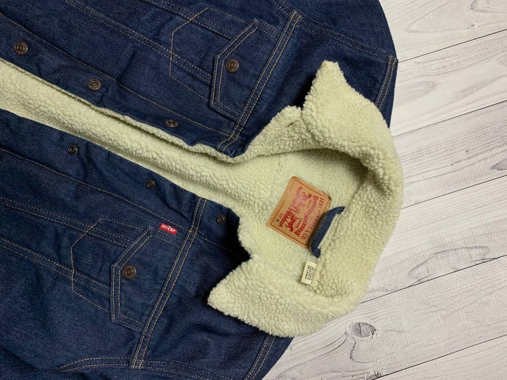 Шерпа жіноча levis джинсовка левайс джинсова куртка з овчиною