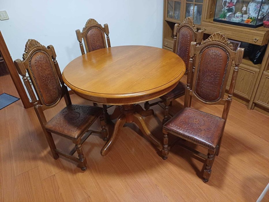 Conjunto de mesa de jantar redonda