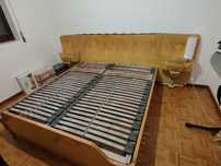 Quarto completo antigo