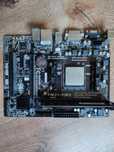 Płyta główna Gigabyte z procesorem AMD X4 860K 4x3.7GHz