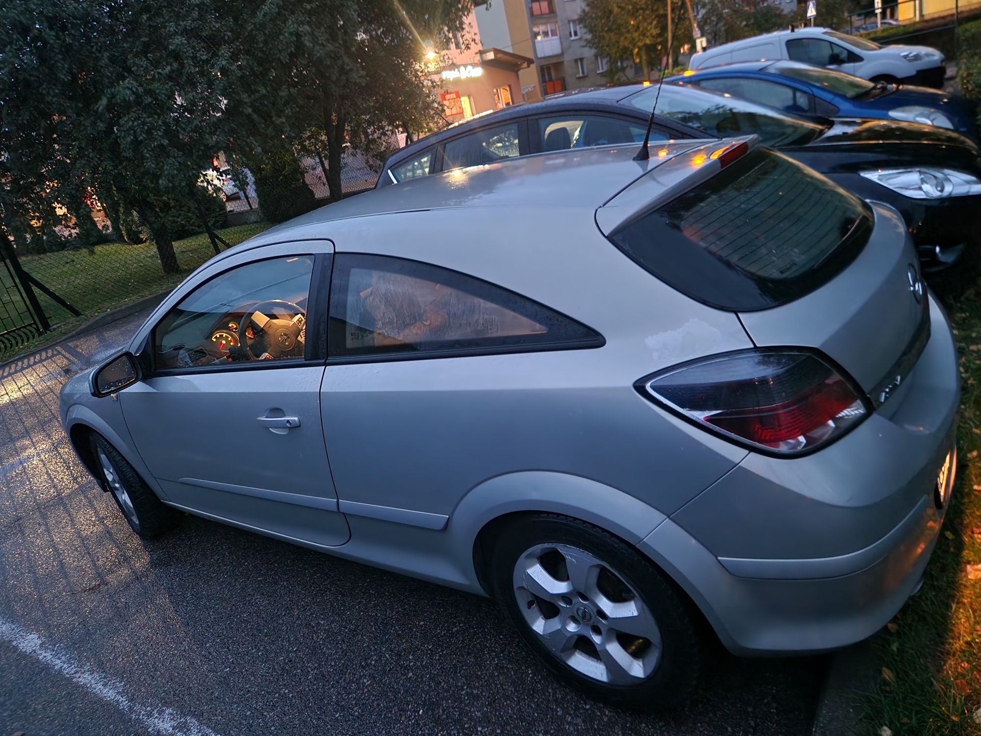 Astra H 1.9 150km