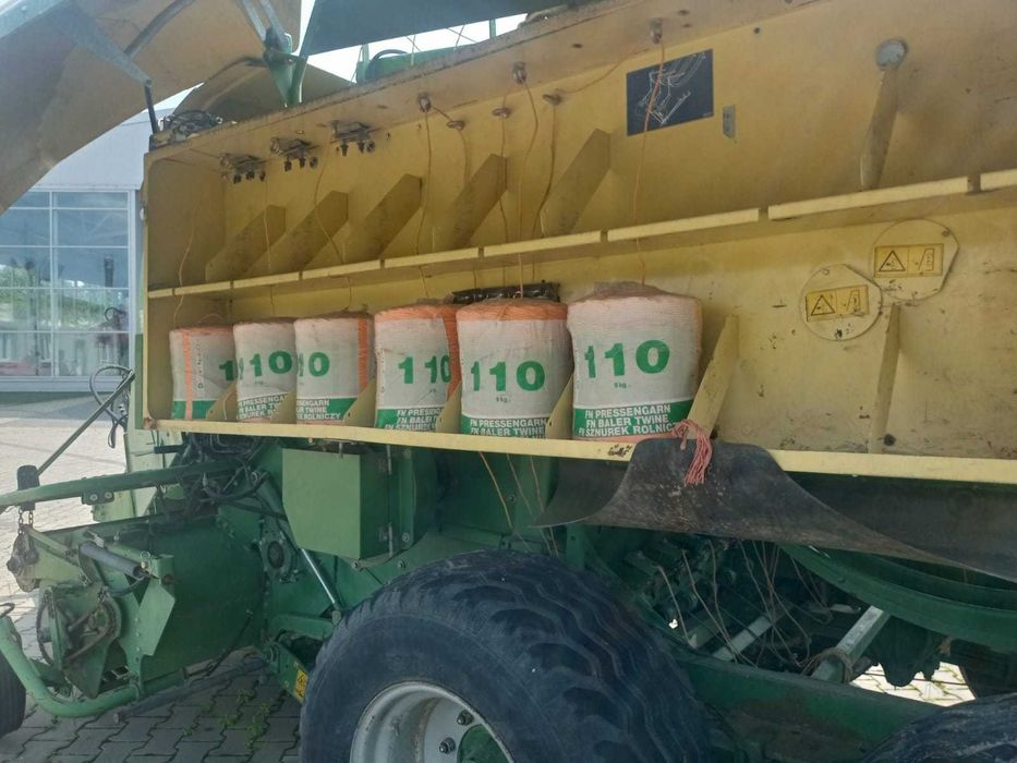 Прес-підбірник Krone Big Pack 1290 HDP VC 2011