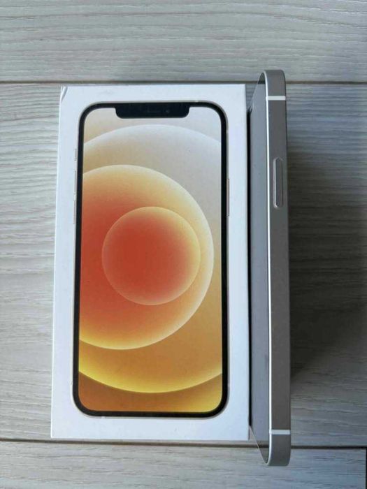 Apple IPHONE 12 biały 64GB stan bardzo dobry