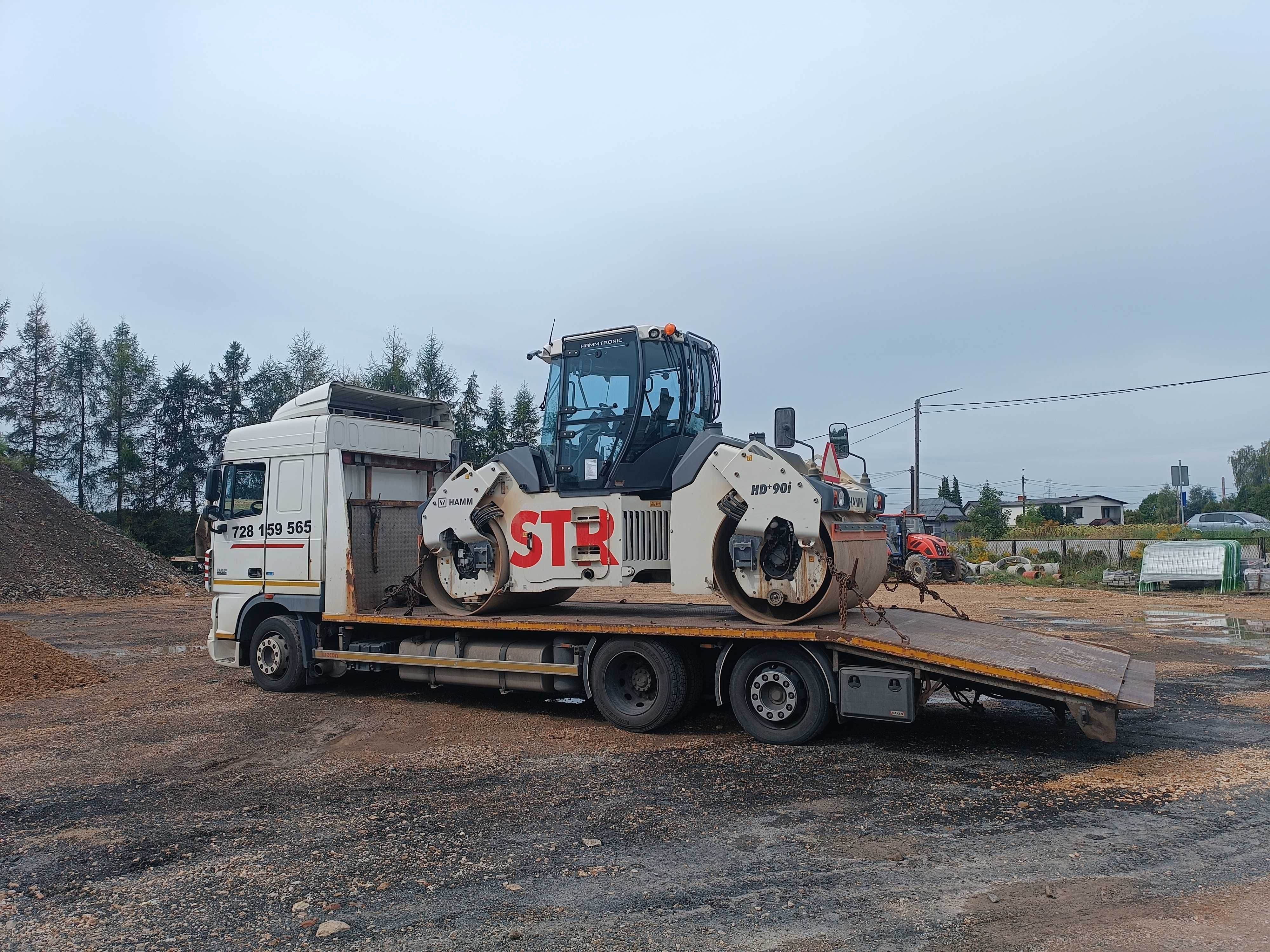 Transport HDS Niskopodwoziowy Laweta Wynajem kontenerów Platforma TIR