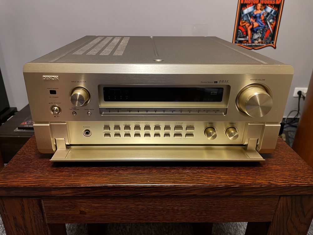 Wzmacniacz amplituner kina domowego DENON AVC A1D z pilotem