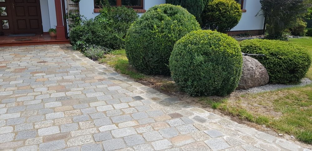 Bruk kostka granitowa cięta starobruk kamień polny granit rozbiórkowy