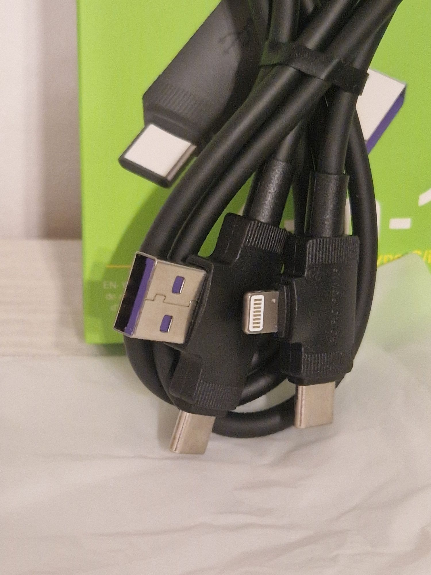 Borofone Kabel BX73 4 w 1 - USB + Typ C na Typ C + Lightning - 5A 1m