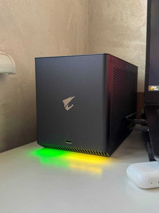 Gigabyte geforce aorus rtx 3090 gaming box