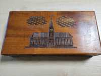 Szkatułka drewniana WARSZAWA z Zamkiem Królewskim (kolekcjonerska)