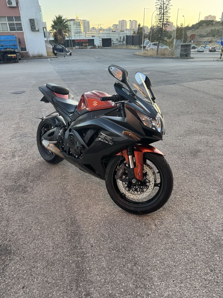 Suzuki gsxr k8 600 impecavel