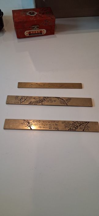 Mosiężny docisk do papieru