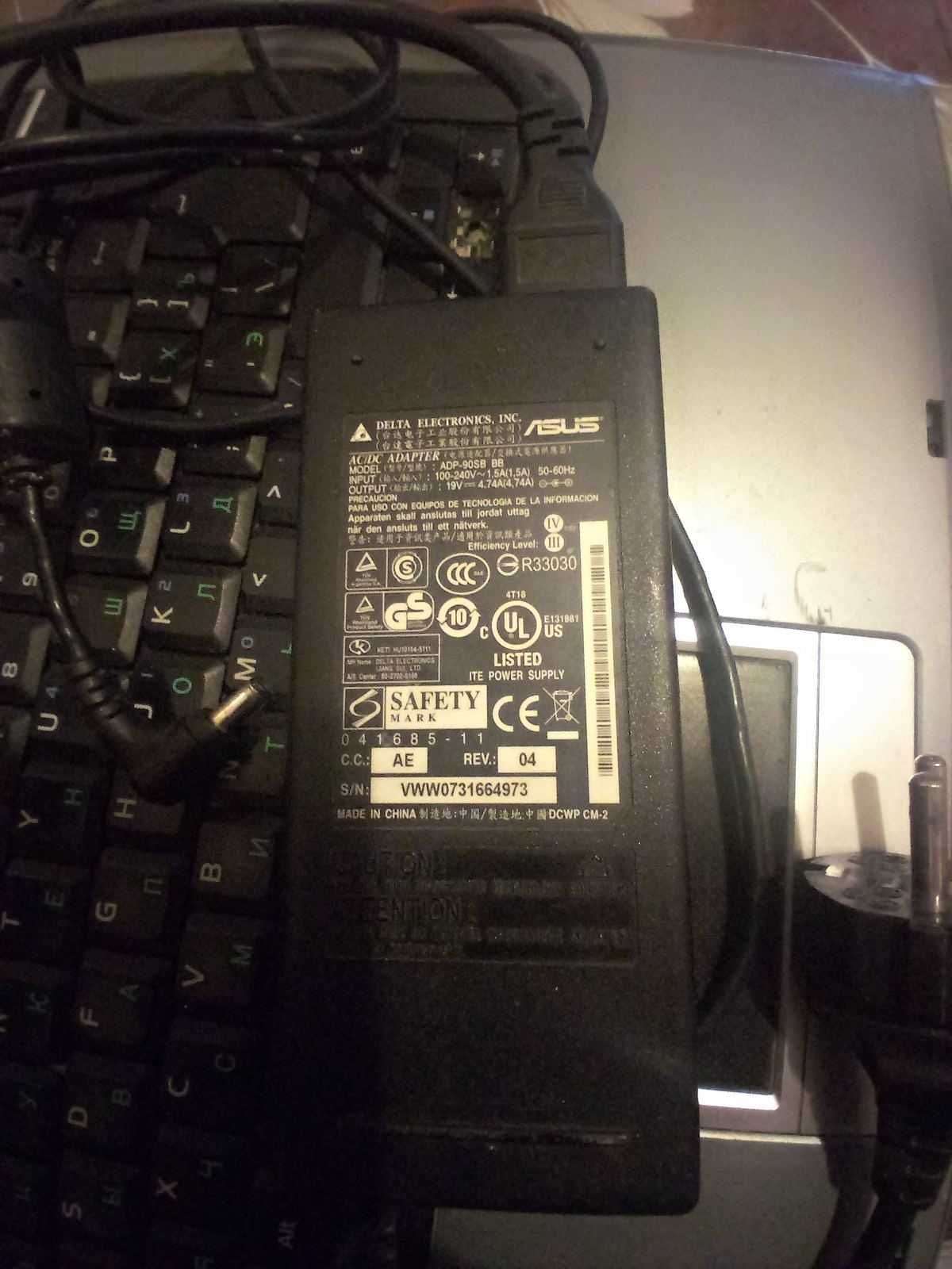 ASUS f3jr 2gb на запчастини