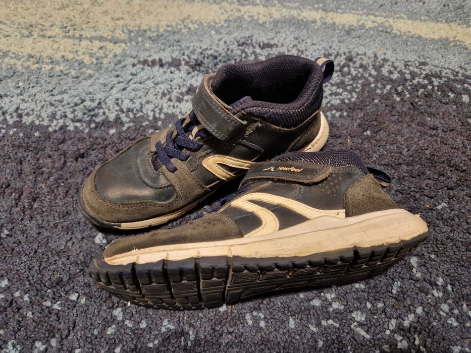 Buty chłopięce - adidasy - rozmiar 33