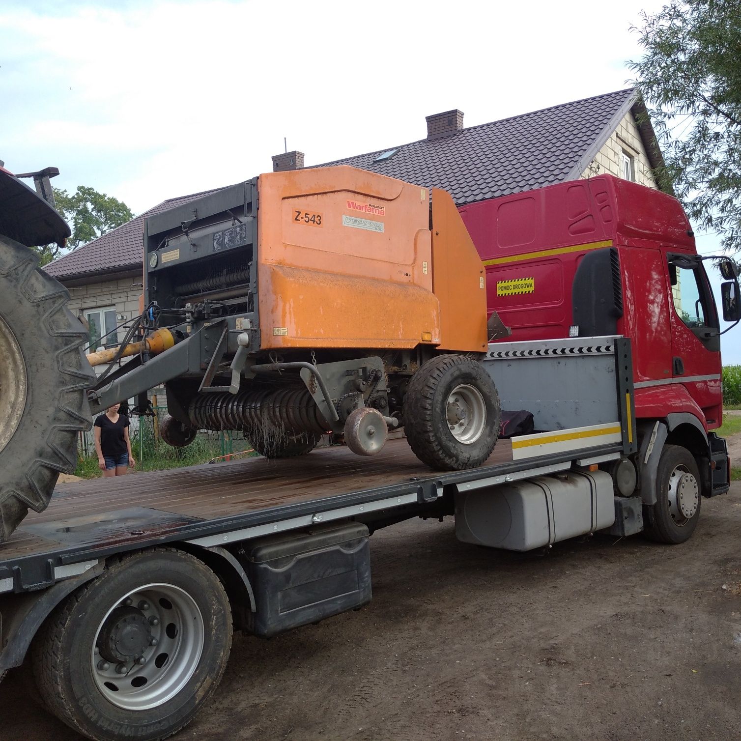Pomoc Drogowa Laweta Ciężarowa Transport Maszyn Rolniczych Budowlanych