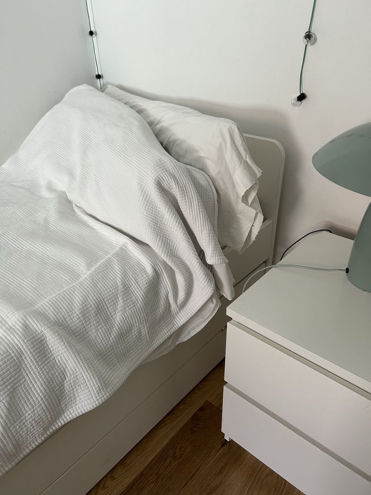 Cama se solteiro com gavetao Ikea SLAKT com 2 colchões